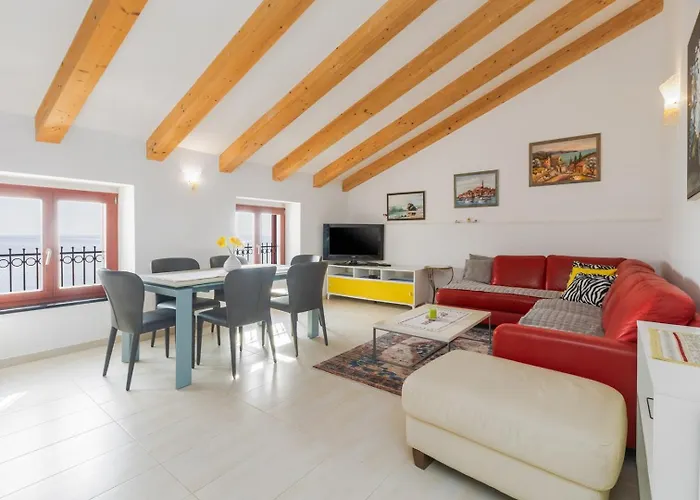 Seafront Mia Appartement *