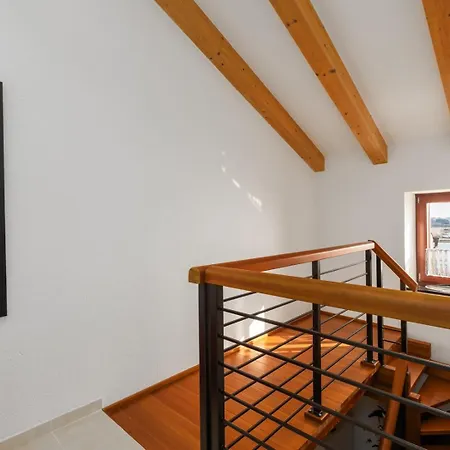 Apartman Seafront Mia *
